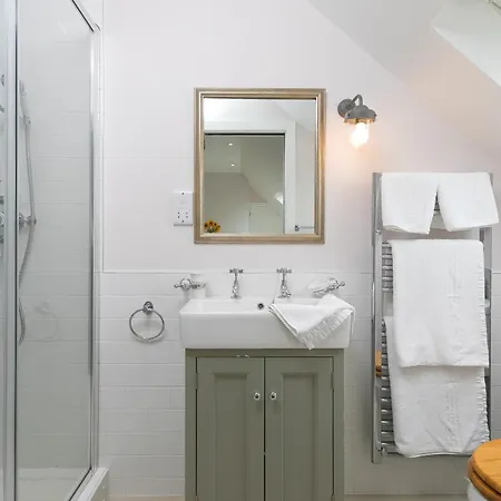 Daphne Holiday home Helston